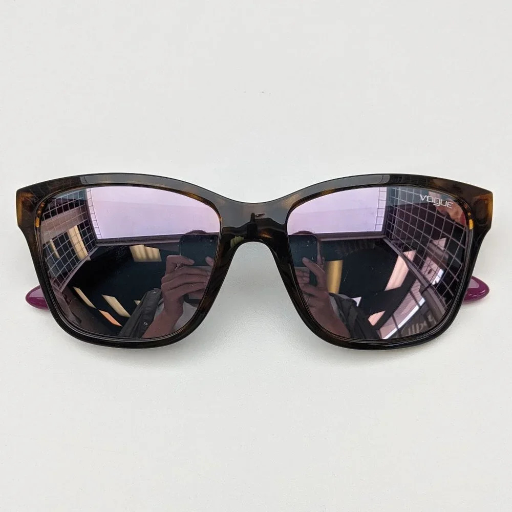 Vogue Vo2896-S Sunglasses 54/17 140 /Kai128